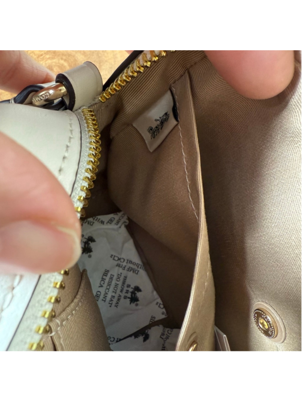 Women's Coach Crossbody Bag One Size White Beige - Picture 15 of 15